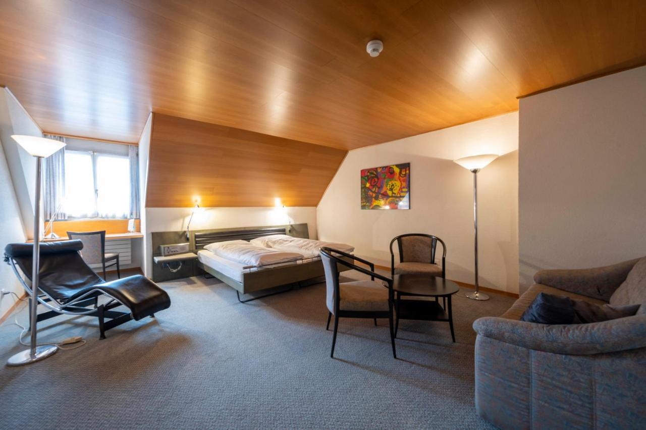 Hotel Restaurant Krone Aarberg Eksteriør billede