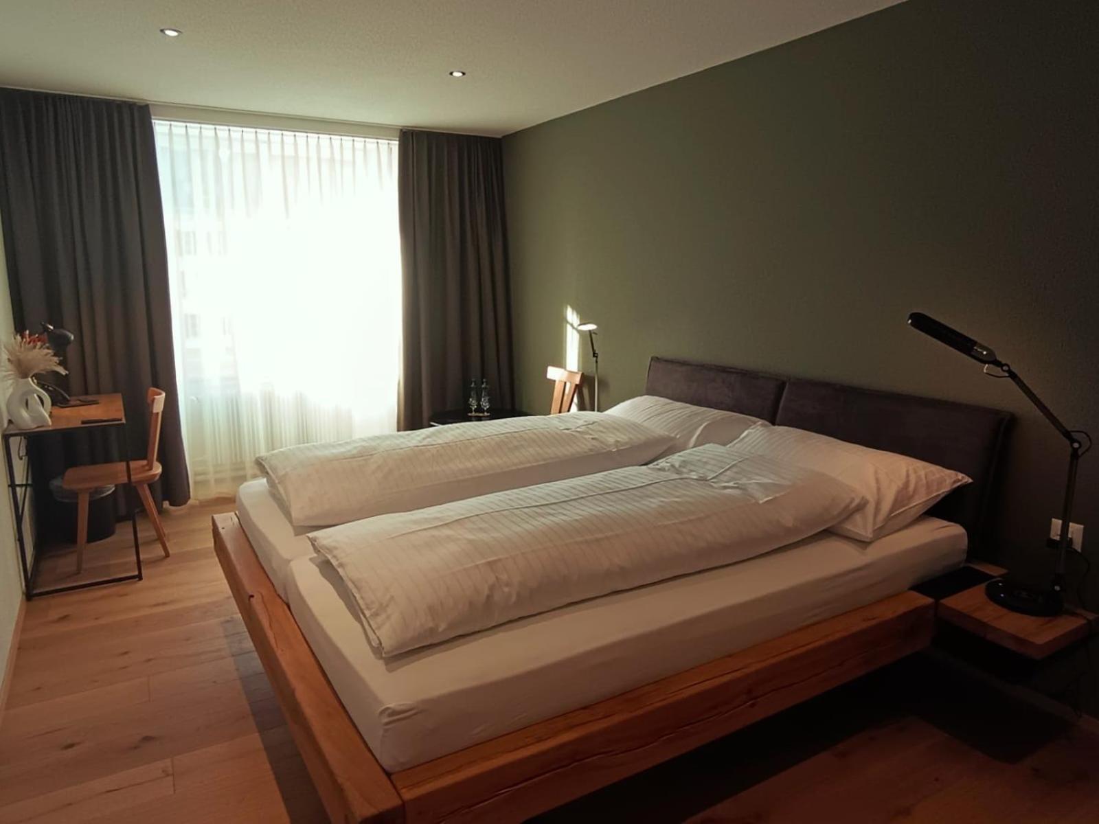 Hotel Restaurant Krone Aarberg Eksteriør billede