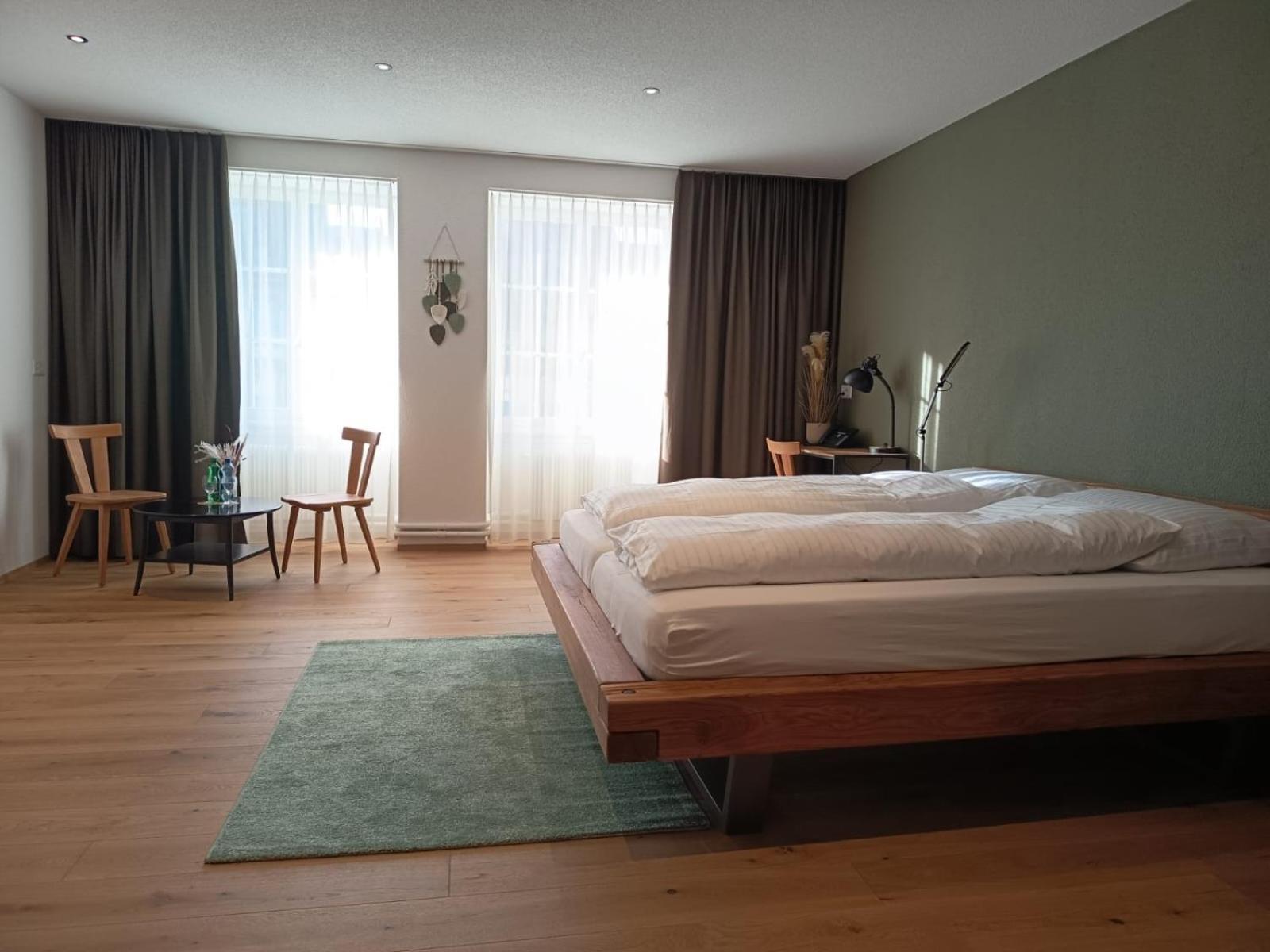 Hotel Restaurant Krone Aarberg Eksteriør billede